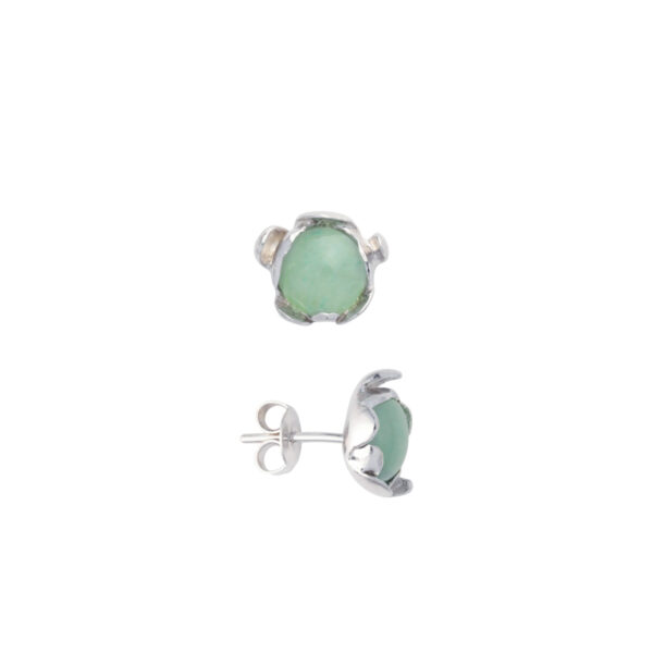 Elegant green earrings