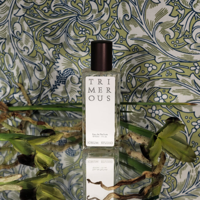 "TRIMEROUS" perfume by Jorum Studio